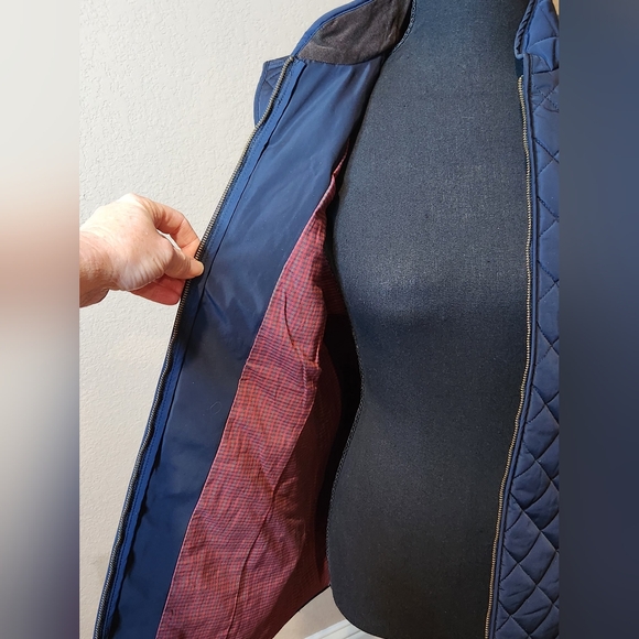 Orvis Dark Blue Quilted Plaid Lined Women's Vest. Size M - Picture 6 of 9